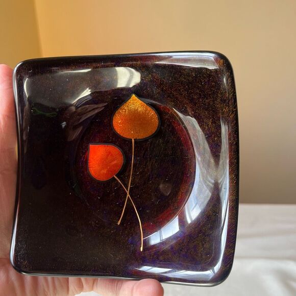 David and Danna Cuin Fused Glass Aspen Leaf Plate Curved‎ Edge Dish Signed 5”x5” - Picture 1 of 10